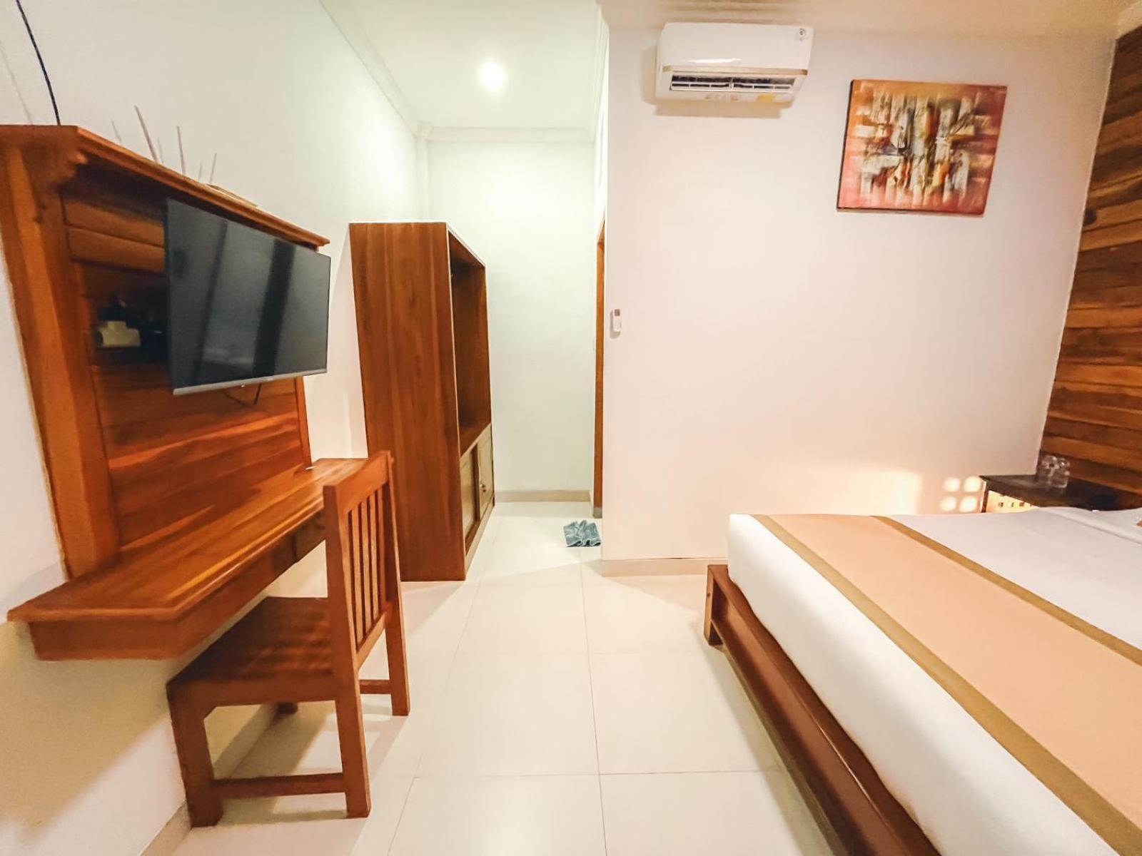 Rostika Hotel Sekumpul Булеленг Экстерьер фото